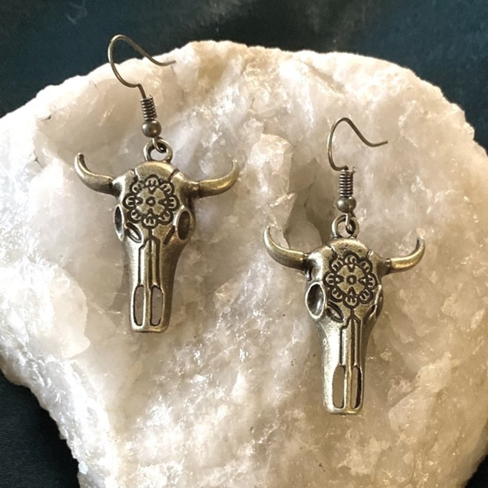 New Artisan Bull Horn Skull Bronze Gold Earrings Women/Men/Unisex Gothic Western